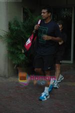 Mahesh Bhupati post marriage and tennis practice in Bandra, Mumbai on 17th Feb 2011 (4).JPG